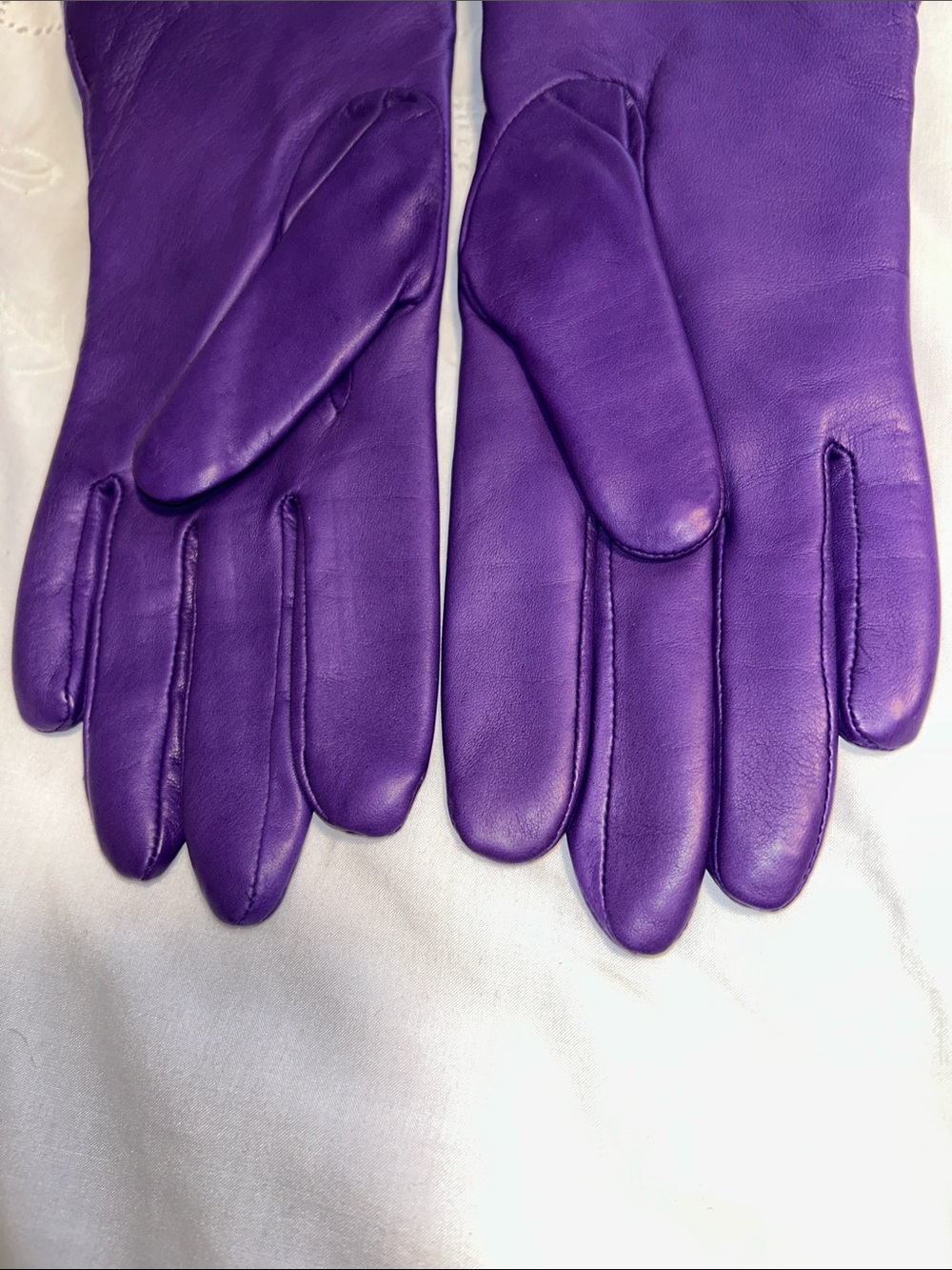 Lands' End Women's Cashmere-Lined Deep Violet Leather Small 6 1/2 Gloves - Picture 8 of 11
